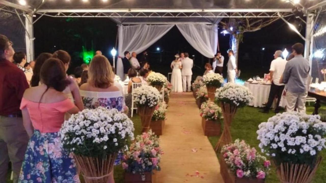 Indaia Praia Hotel Бертиога Екстериор снимка