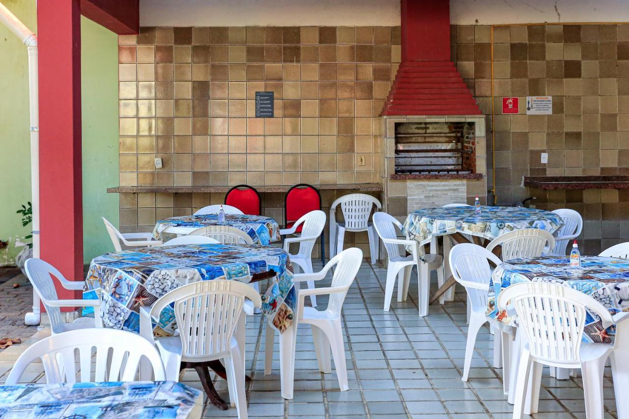 Indaia Praia Hotel Бертиога Екстериор снимка